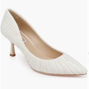 Badgley Mischka White Ruched Pointed-Toe Pump